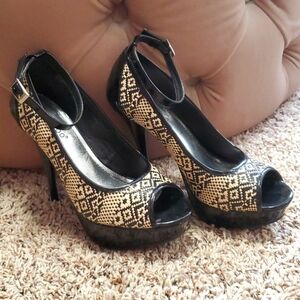 Bamboo Tribal Platform Heels